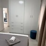 2br - Prime Location Apartment